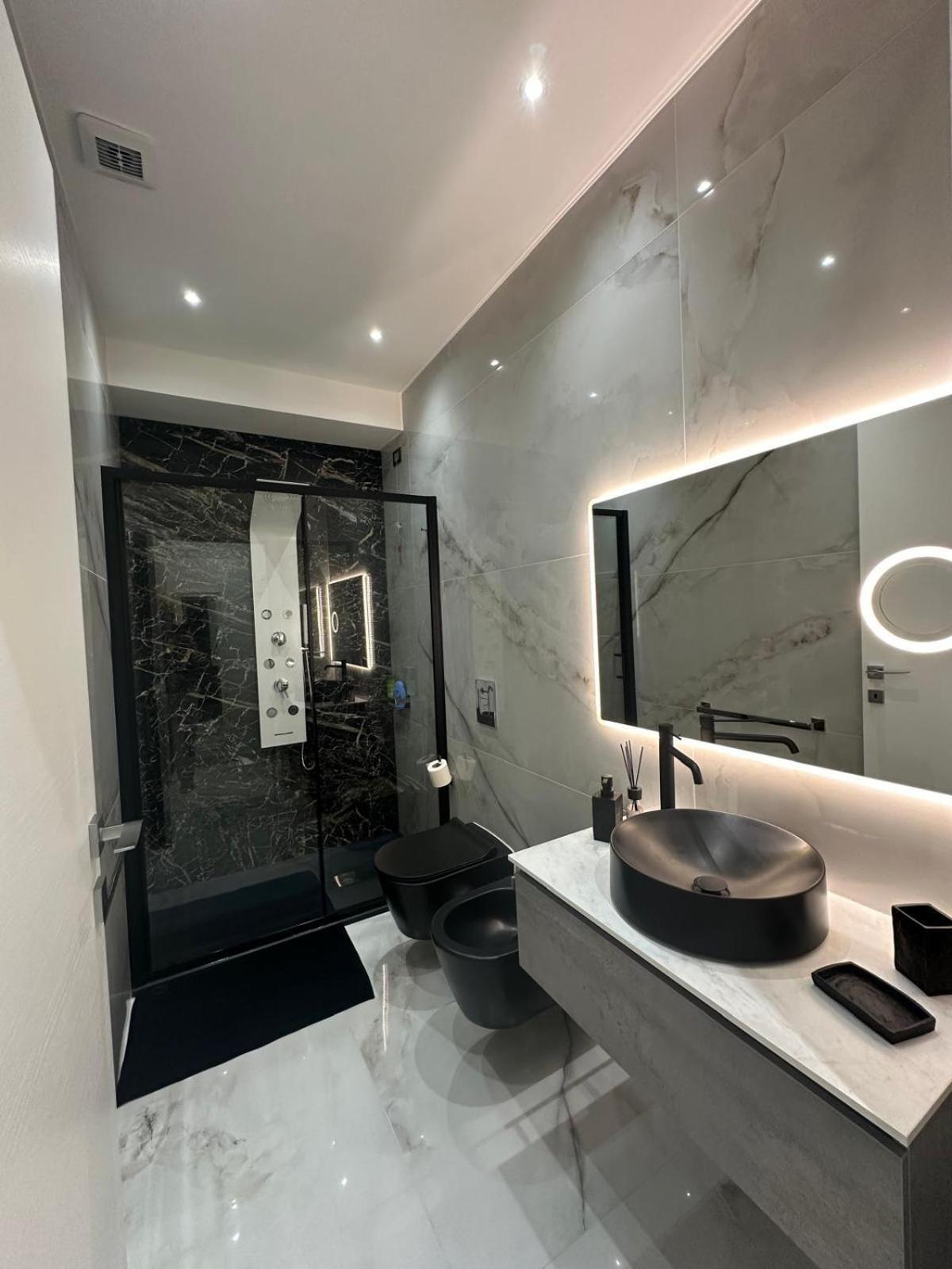 Appartement Monolocale Di Lusso In Centro A 10 Minuti Dal Mare